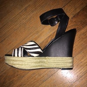 Zebra print wedges